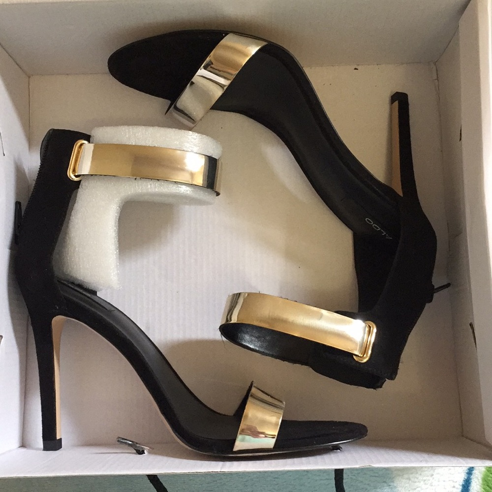 Aldo metallic shoes